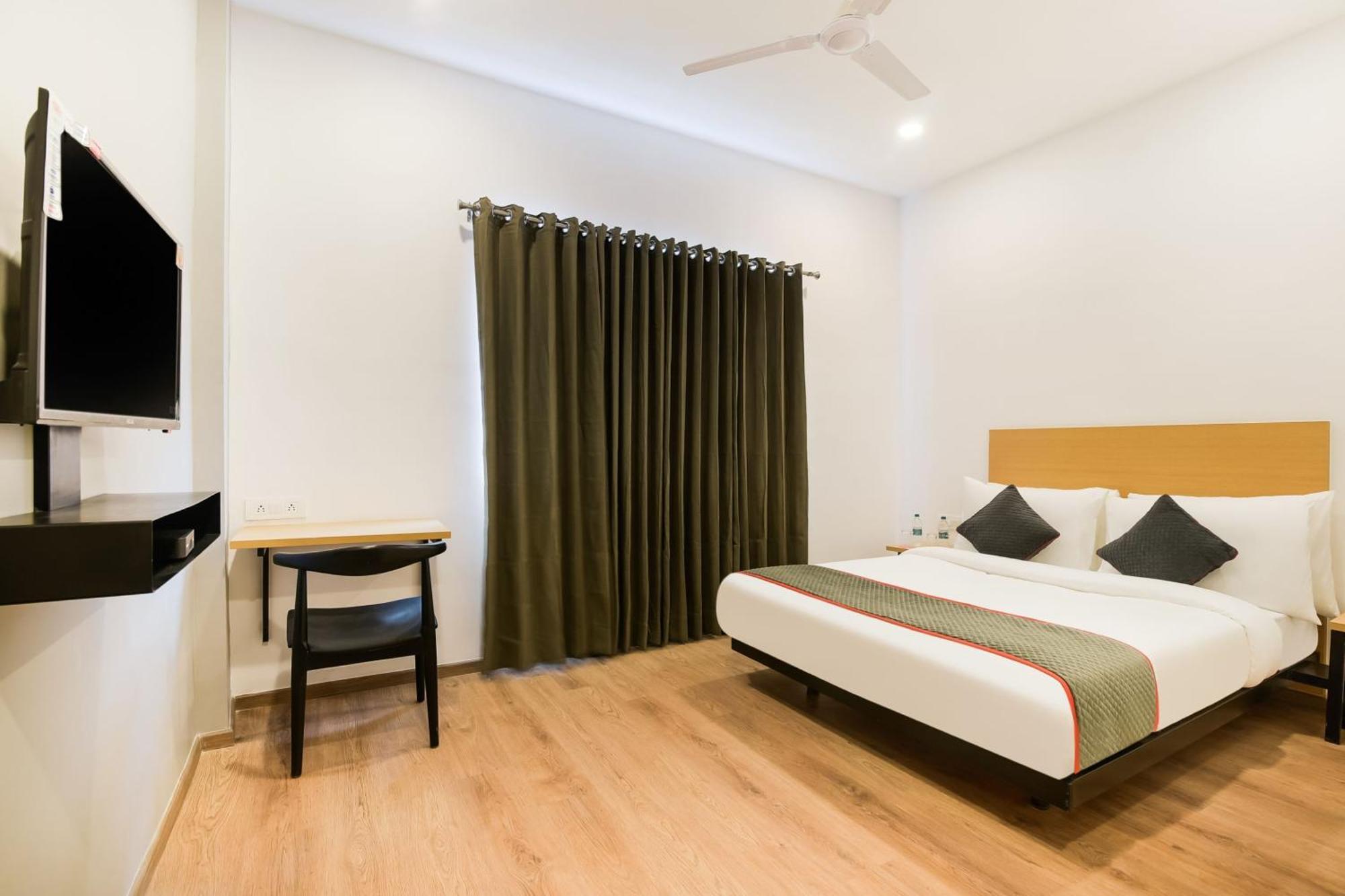 Отель Townhouse The Awadh Airport Near Chaudhary Charan Singh International Airport Bijnaur Экстерьер фото