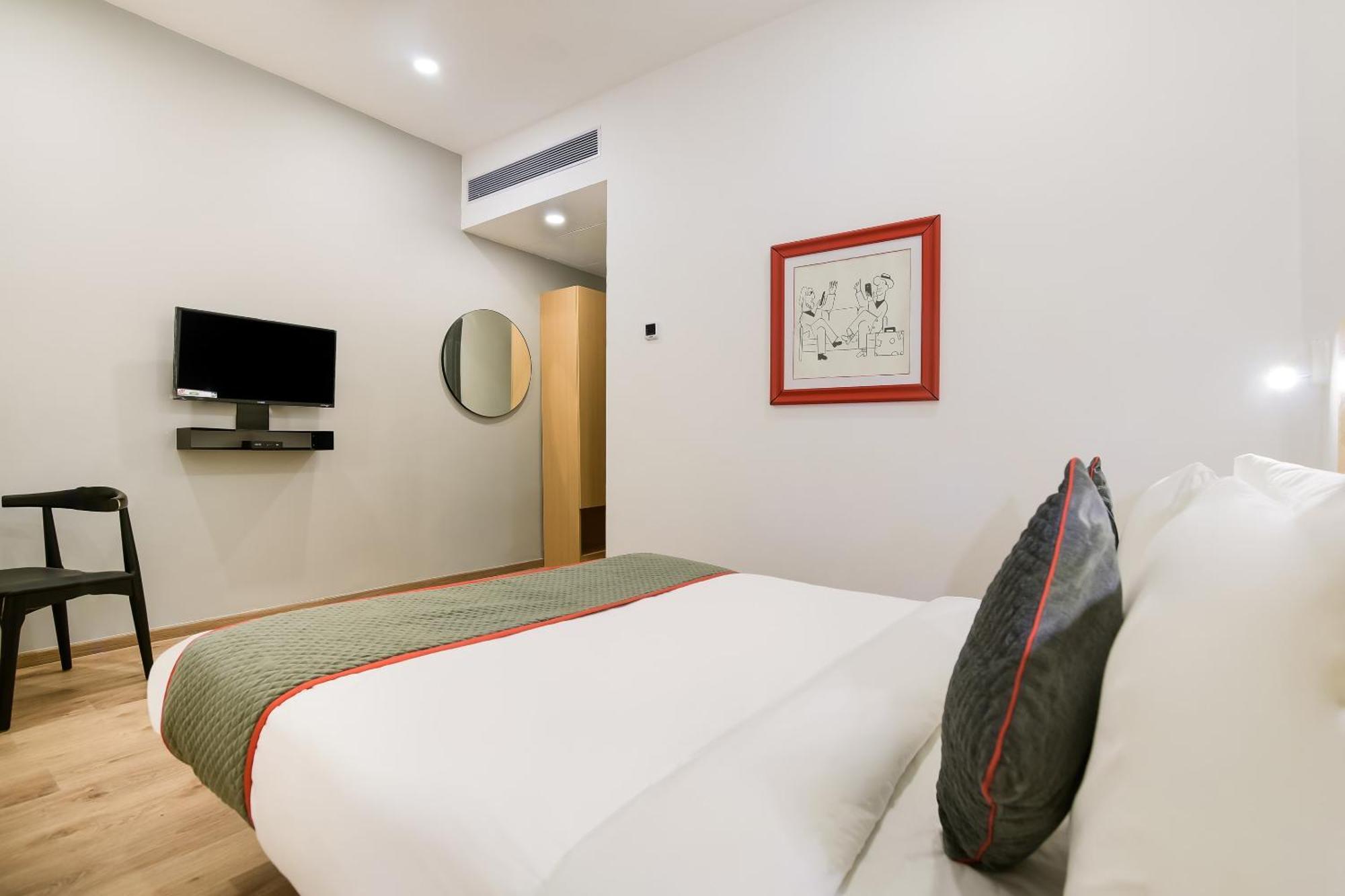 Отель Townhouse The Awadh Airport Near Chaudhary Charan Singh International Airport Bijnaur Экстерьер фото